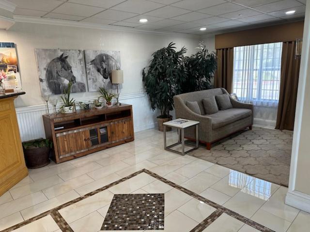 Red Lion Inn & Suites Auburn Luaran gambar
